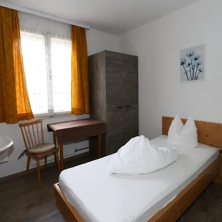 Chalet In Fuegen Near Spieljochbahn, Cleaning Included *