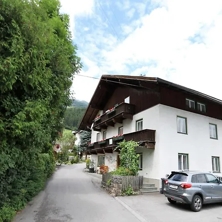 Prázdninový dům Chalet In Fuegen Near Spieljochbahn, Cleaning Included