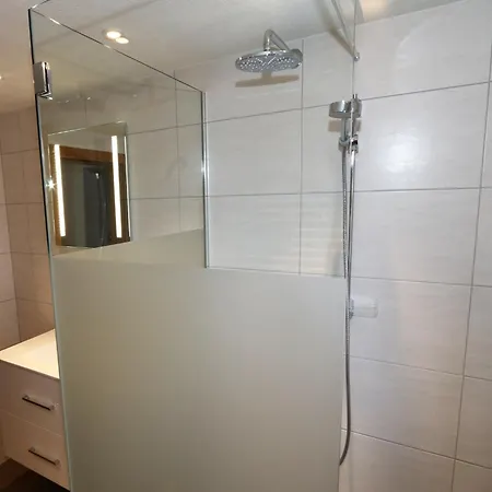 Chalet In Fuegen Near Spieljochbahn, Cleaning Included Сasa de vacaciones