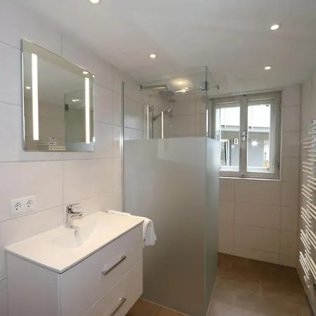 Chalet In Fuegen Near Spieljochbahn, Cleaning Included Сasa de vacaciones *